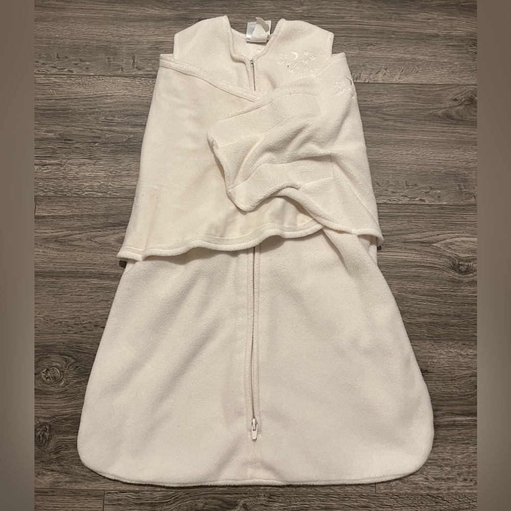Hall Swaddle/Sleep sacks - Picture 3 of 3